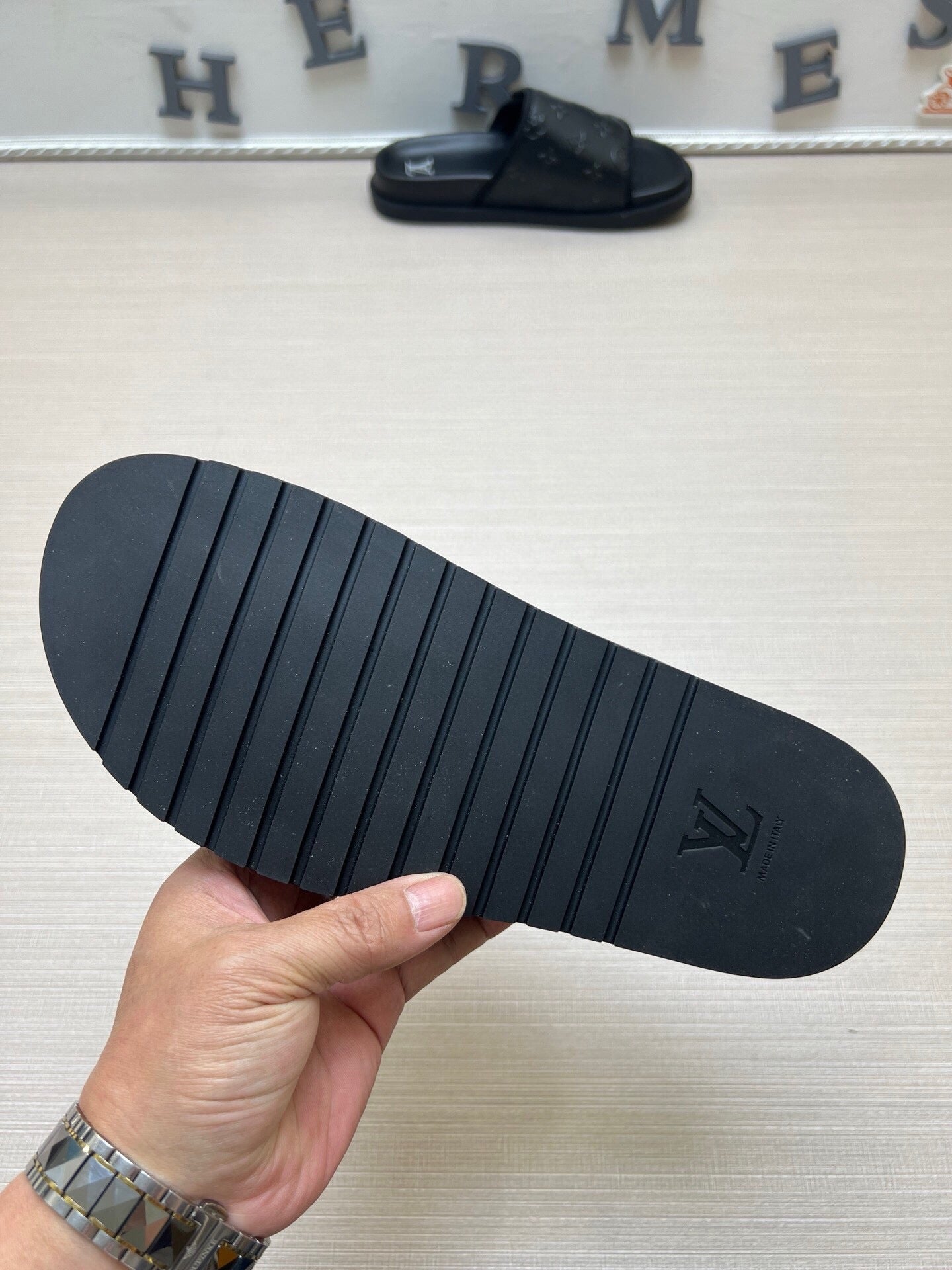 5WE253ZDE Stylish Slippers