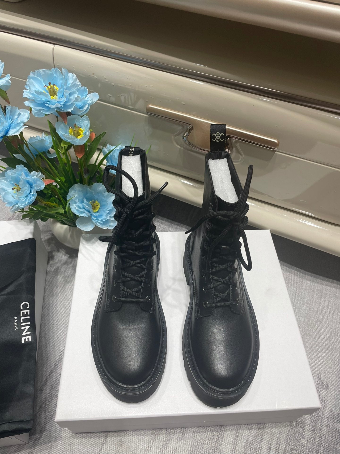 1LCL21ZDE Stylish Boots