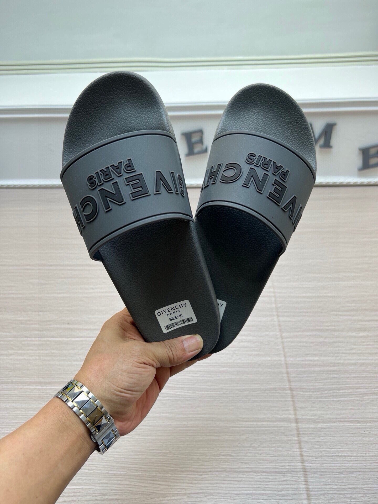 535ZGV263ZDE Stylish Slippers