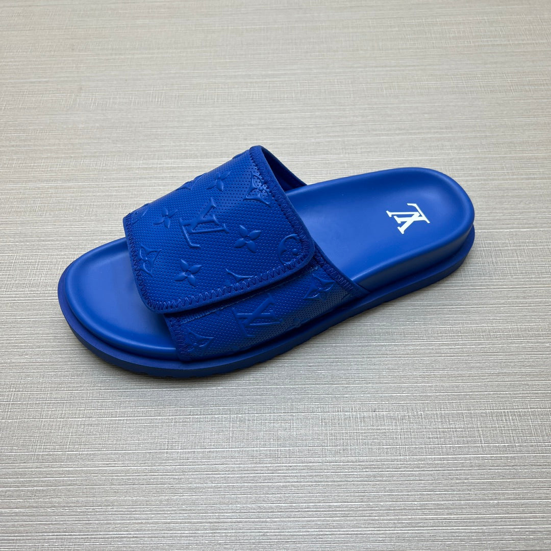 54E112ZDE Stylish slippers