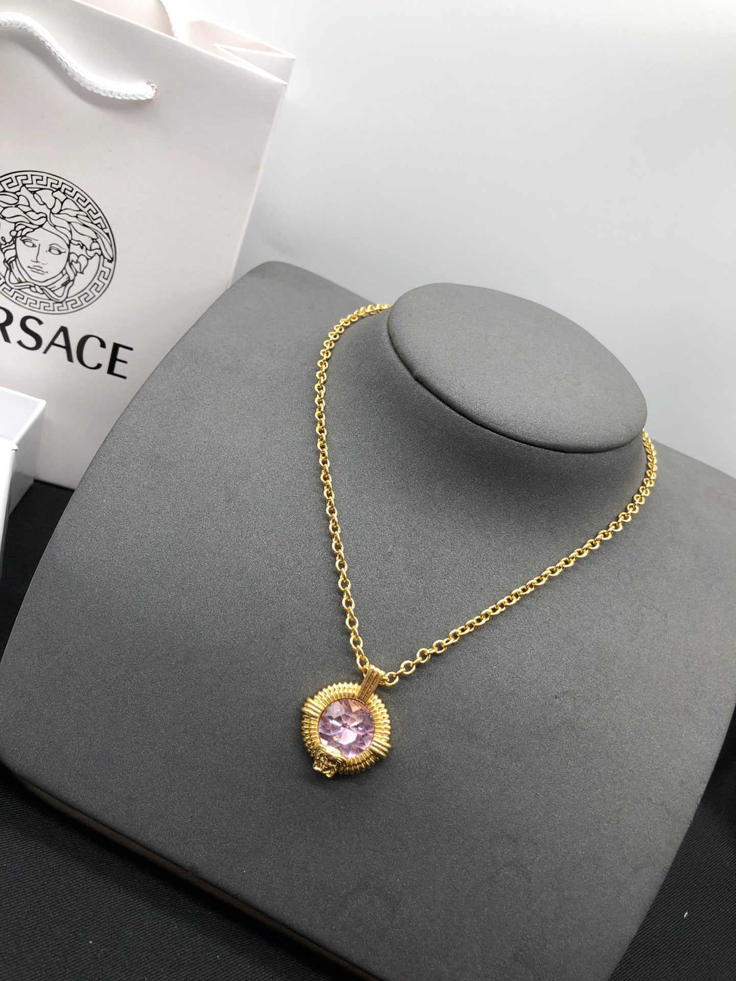 175RV62XDE Stylish  Necklaces