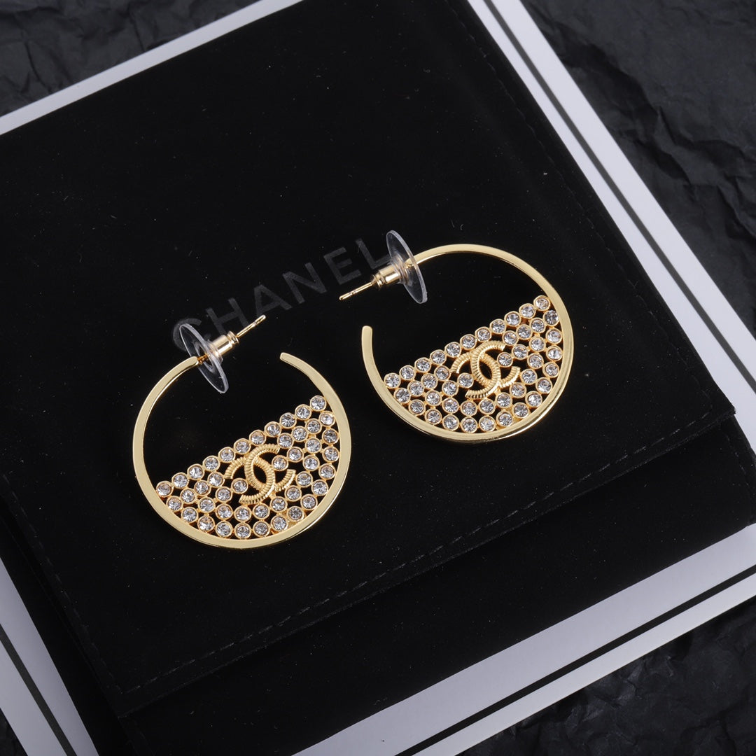1YC368EDE Stylish Earrings