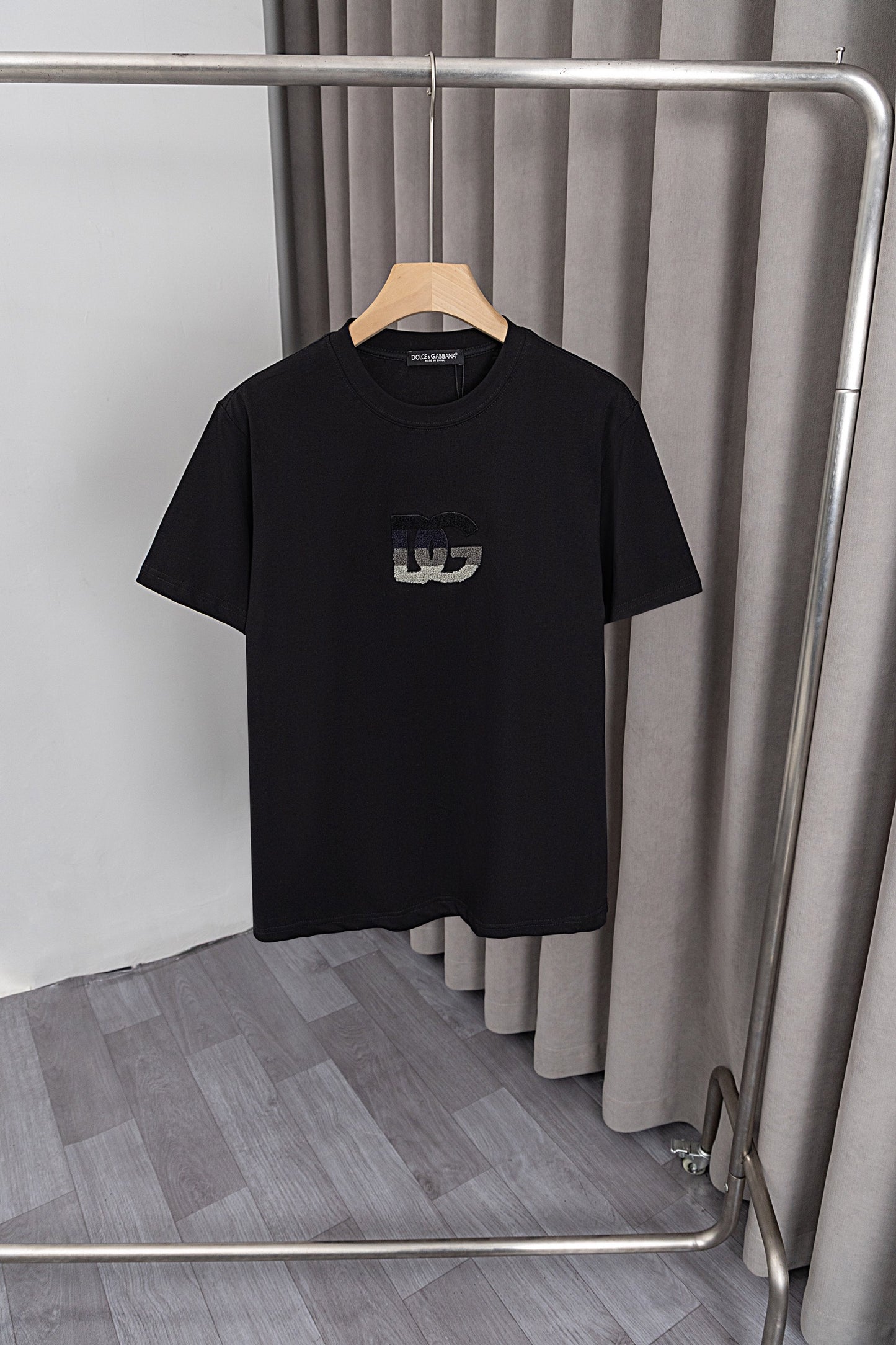 125WA12UDE Stylish T-shirts