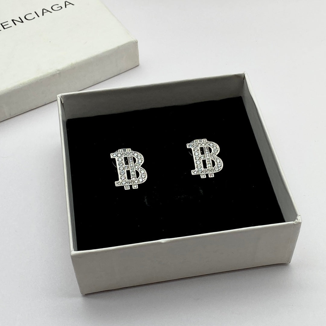 14J142EDE Stylish Earrings