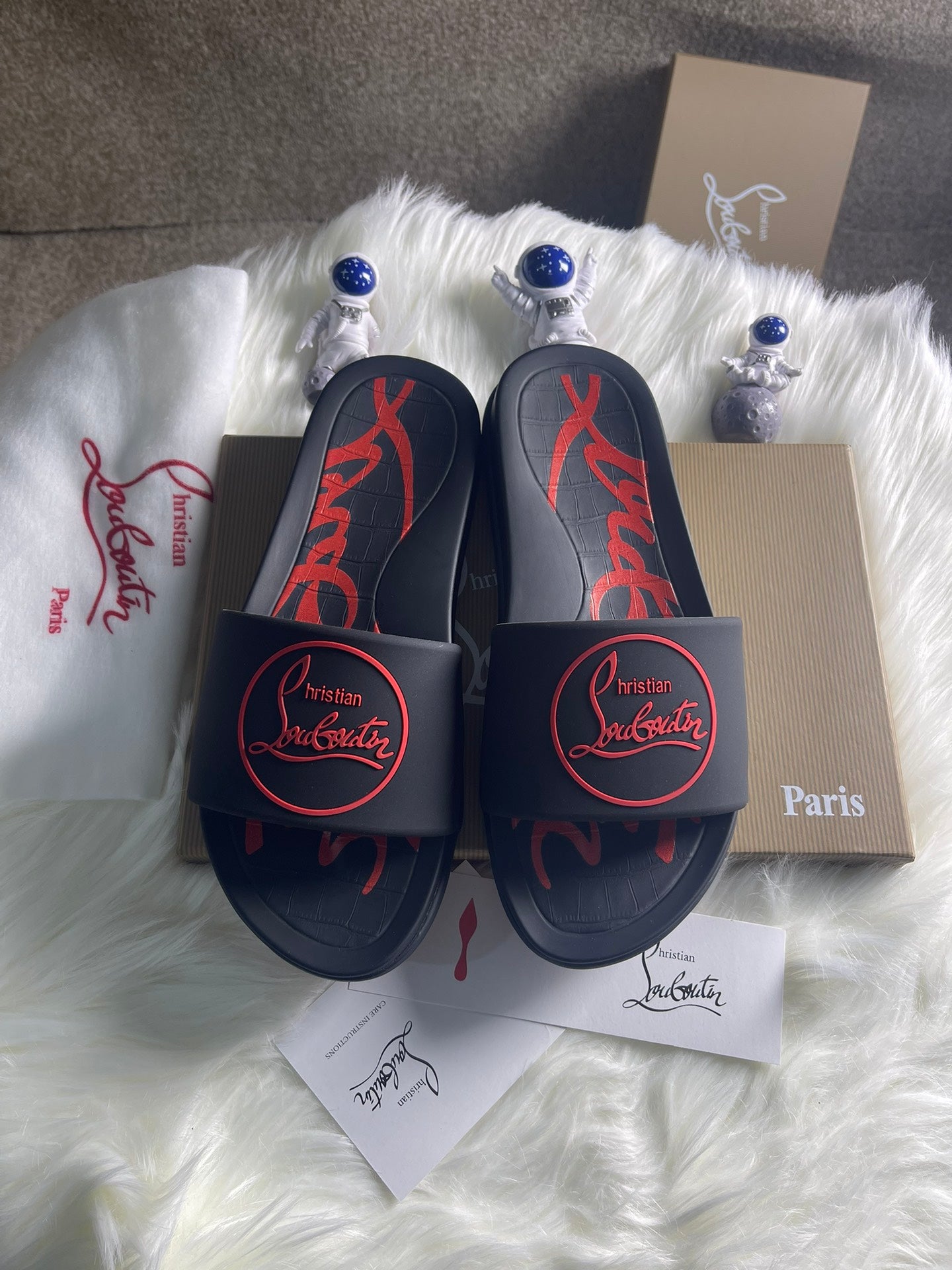 J4A23ZDE Stylish Slippers