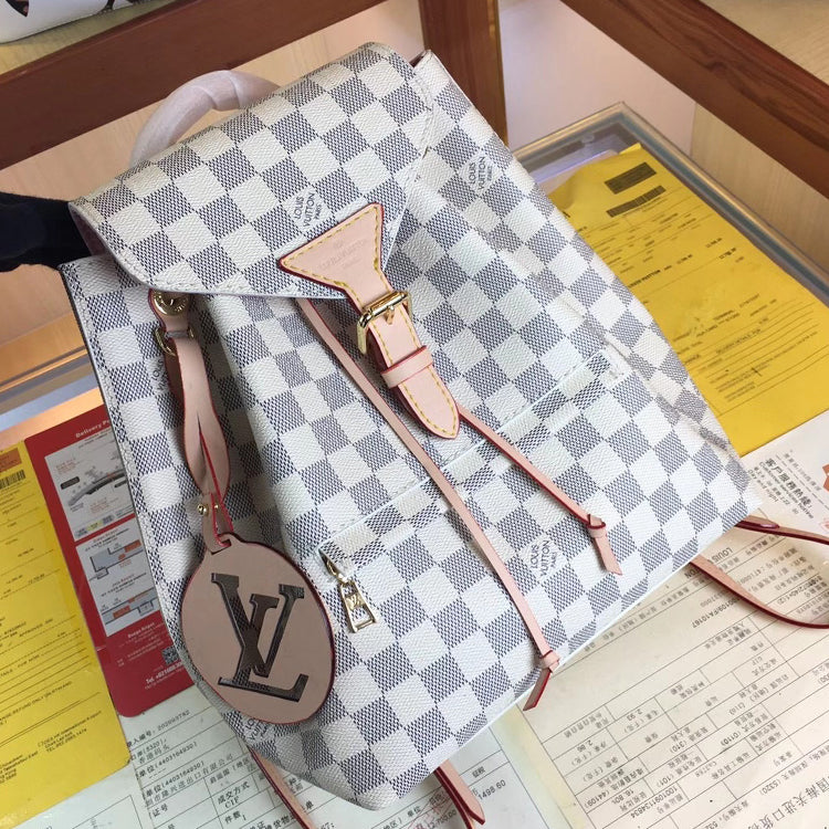 1E067BDE Stylish leather bag 