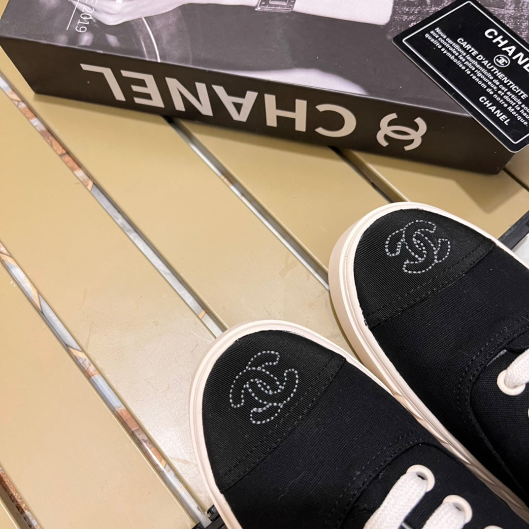 14C105ZDE Stylish shoes