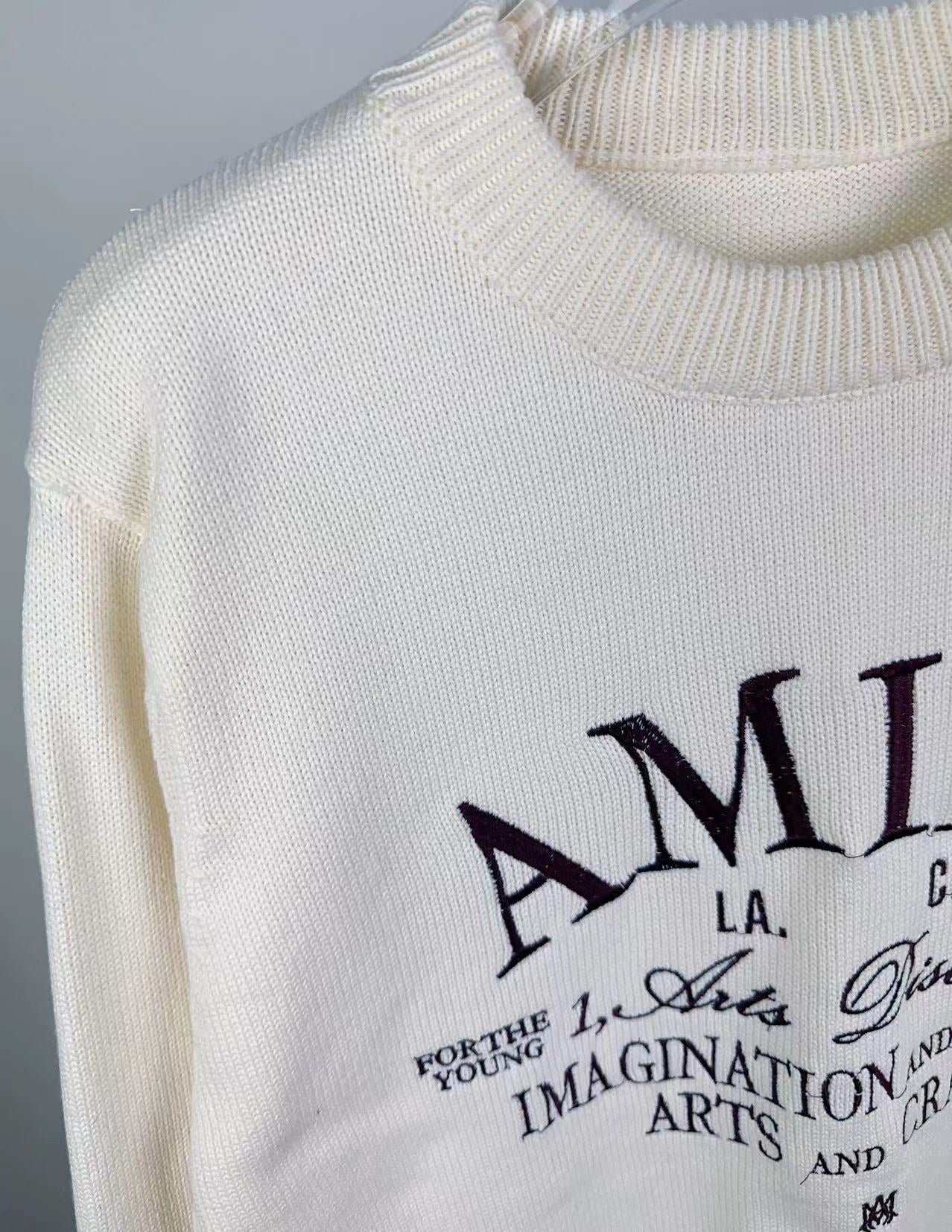 14A361UDE Stylish Sweaters