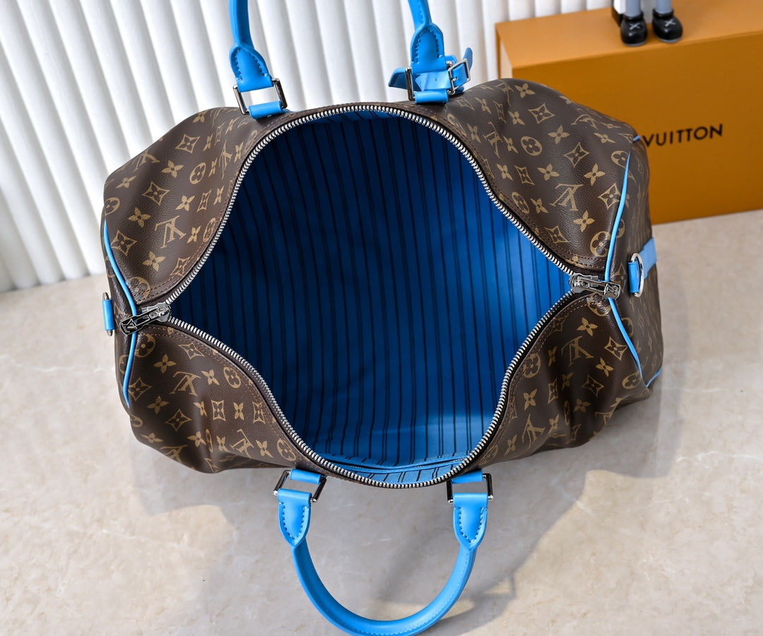 165NE88BDE Stylish leather luggage bags