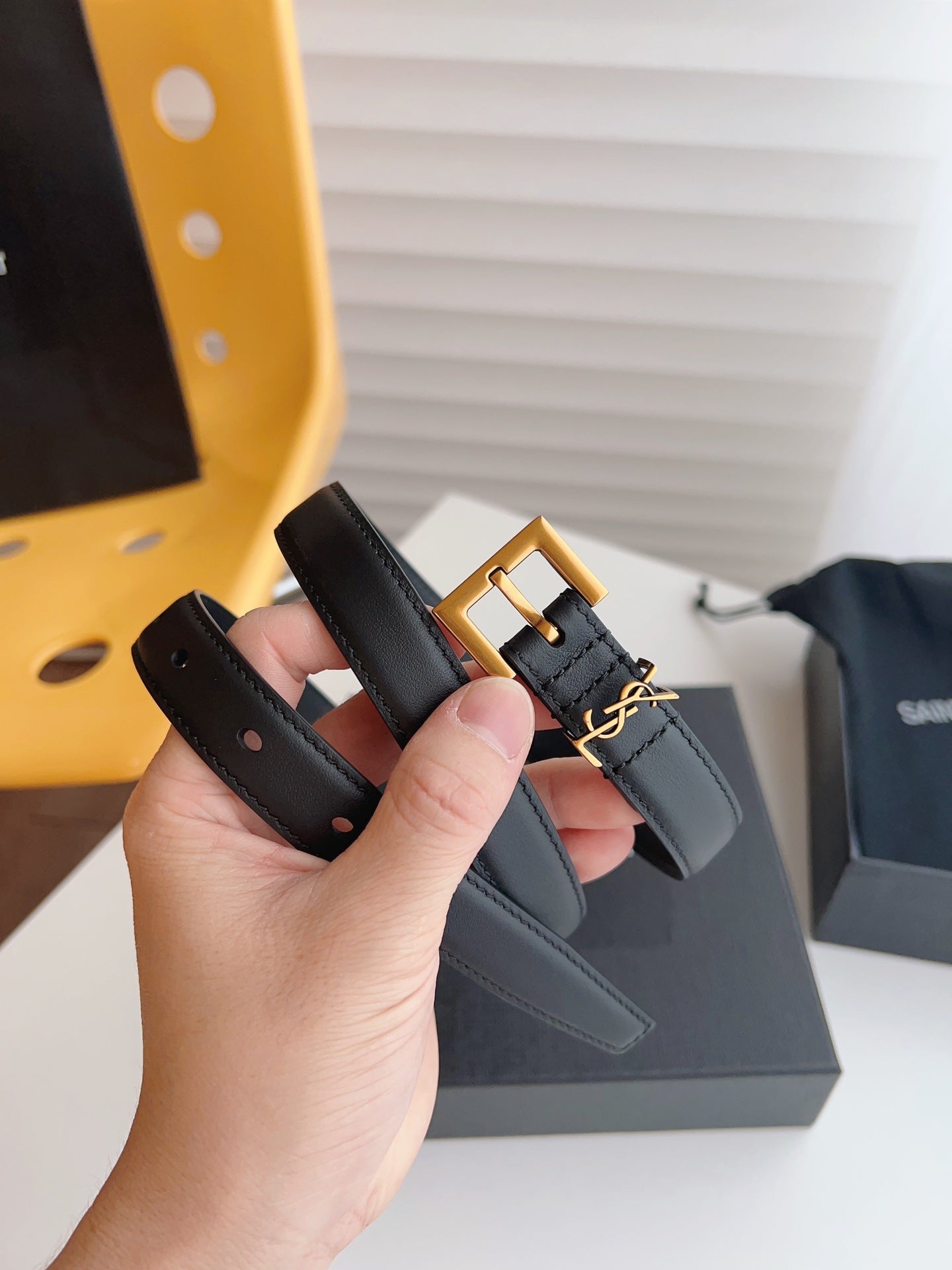 155RSL224PDE Stylish  High quality belt With full package