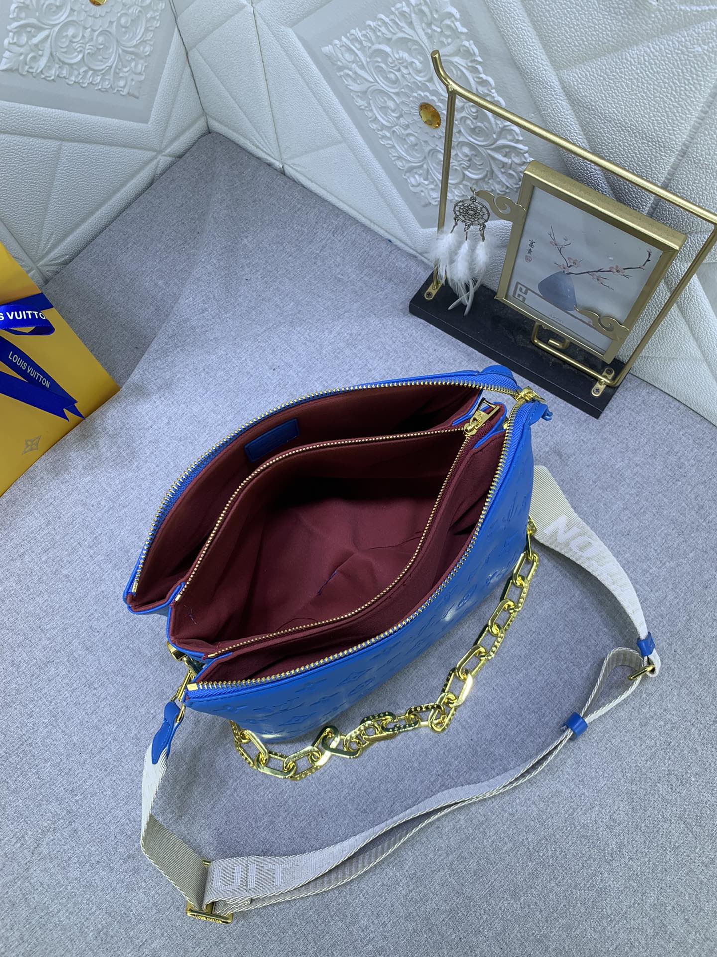 2XE40BDE Stylish leather bag 