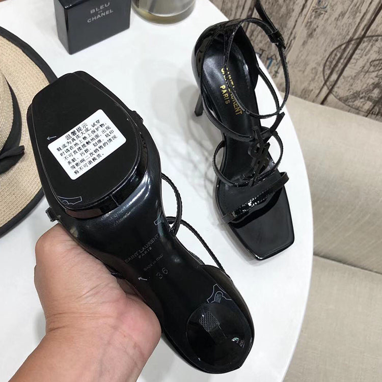 2SL3ZDE Stylish High heels