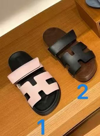 1WH236ZDE Stylish Slippers