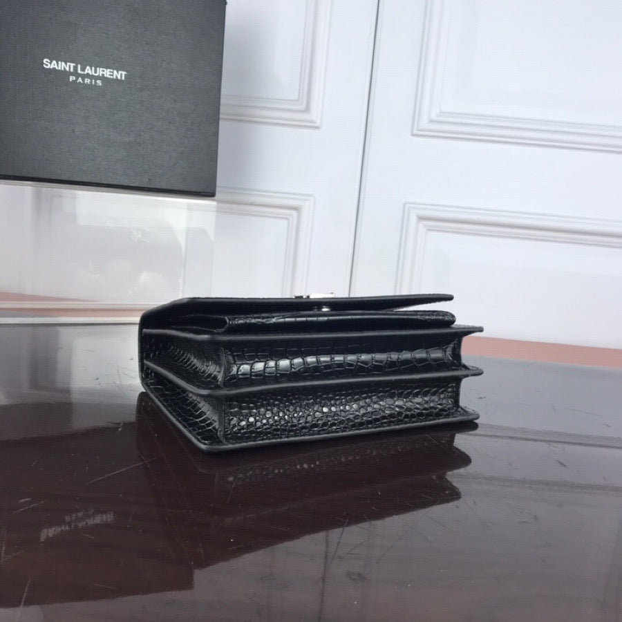 1XSL33BDE Stylish leather bag 