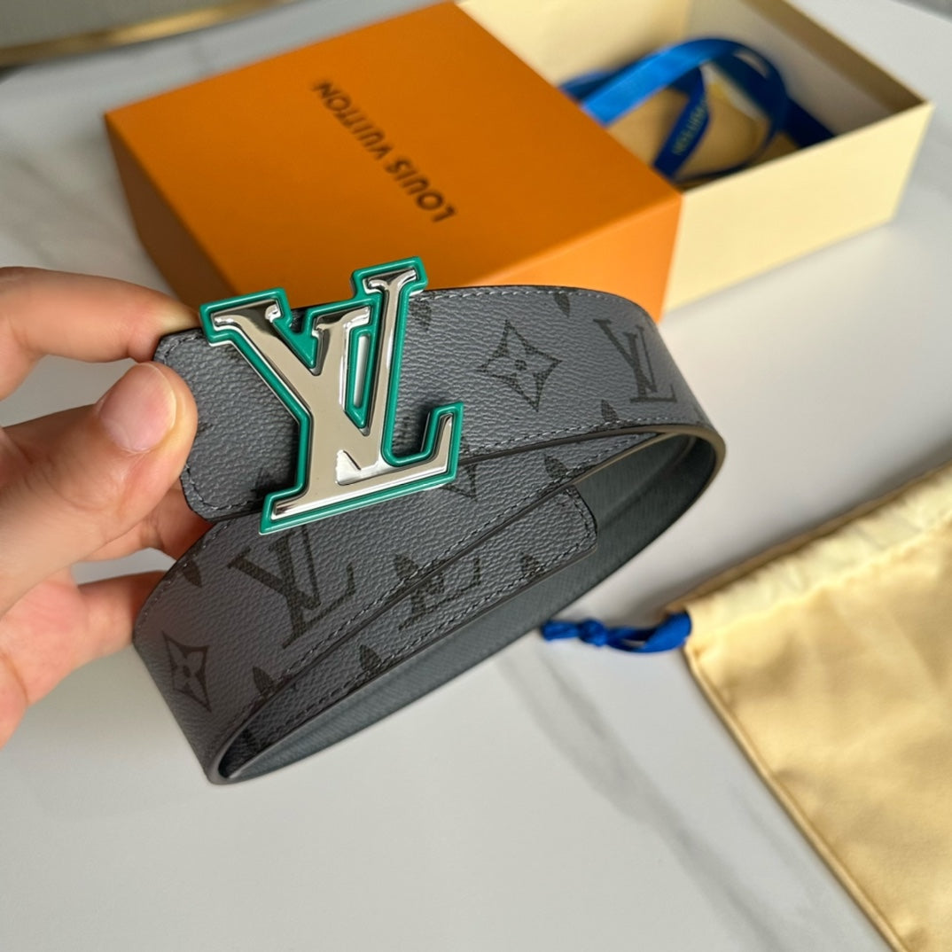 14E59PDE Stylish  High quality belt With full package