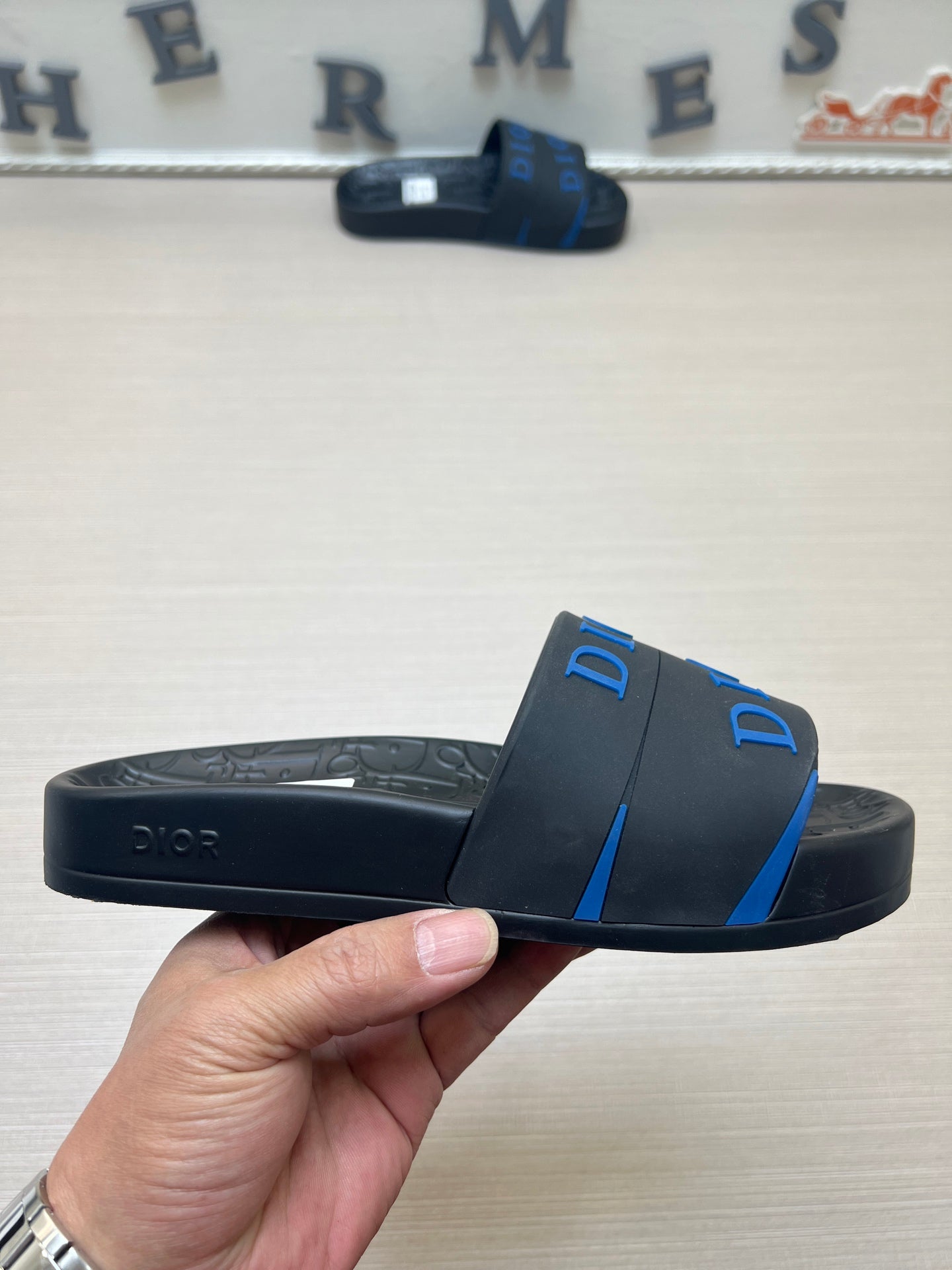 535ZD275ZDE Stylish Slippers