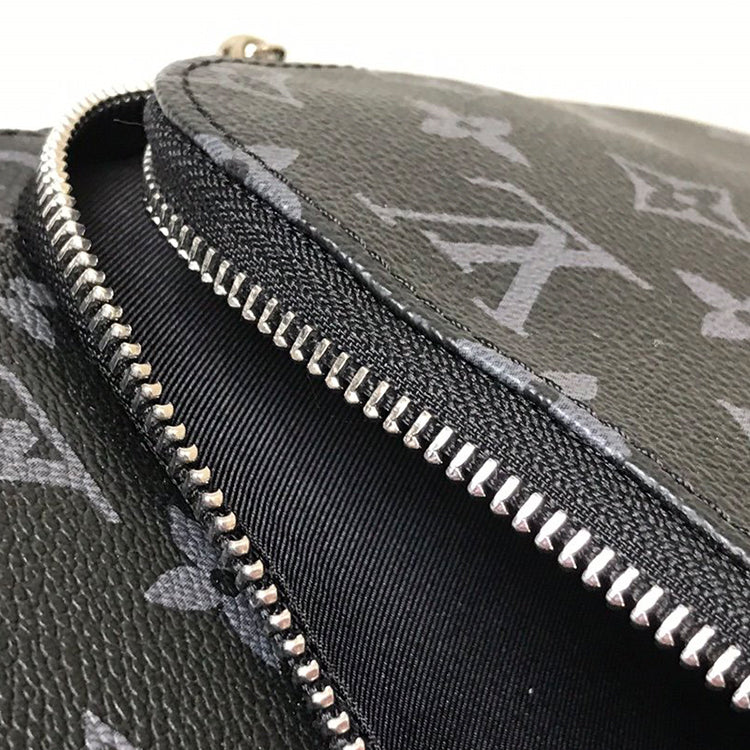 1E18BDE Stylish leather bag 