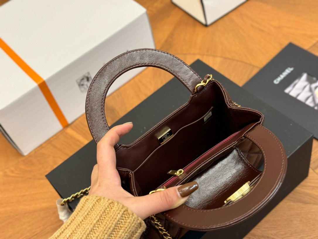 6XC425BDE Stylish leather bag