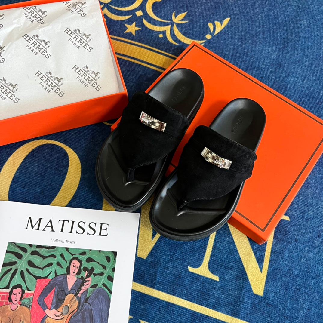 14H3ZDE Stylish Slippers