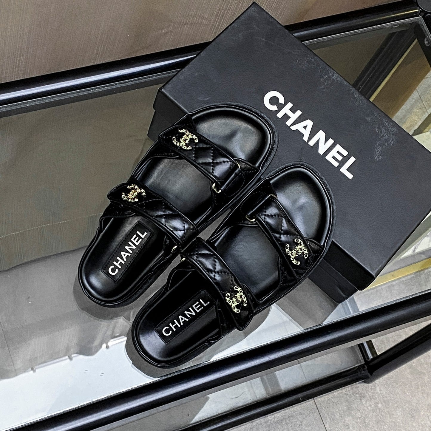 14C75ZDE Stylish Slippers