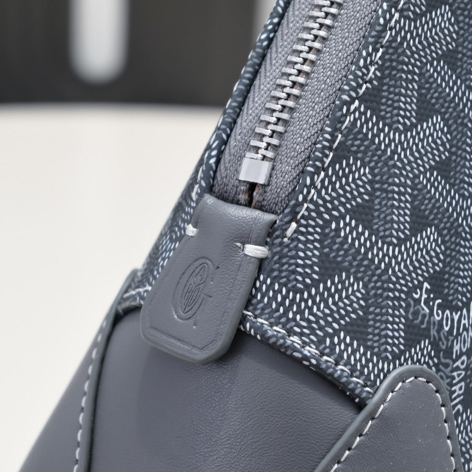 1WA106BDE Stylish leather bag