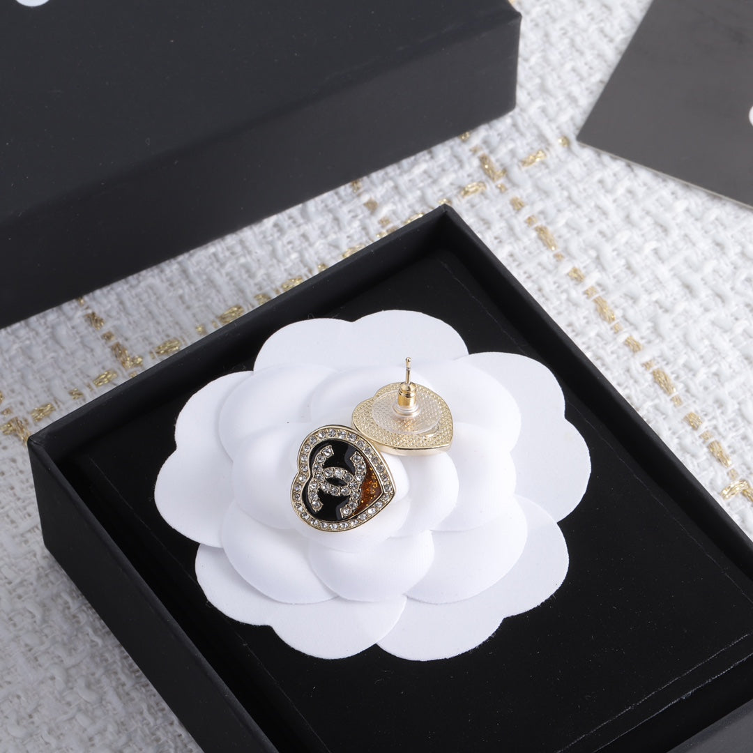 1NC228EDE Stylish Earrings