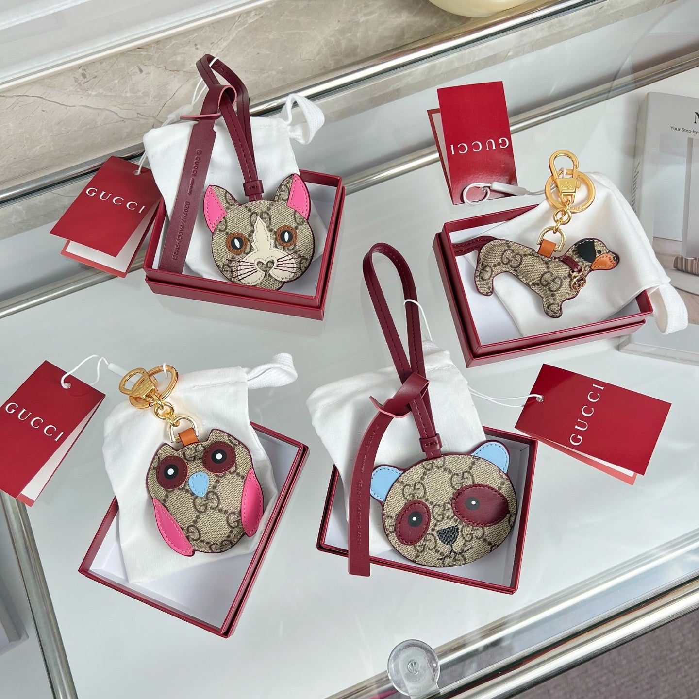 35RB8ADE Stylish bag 's charms accessories