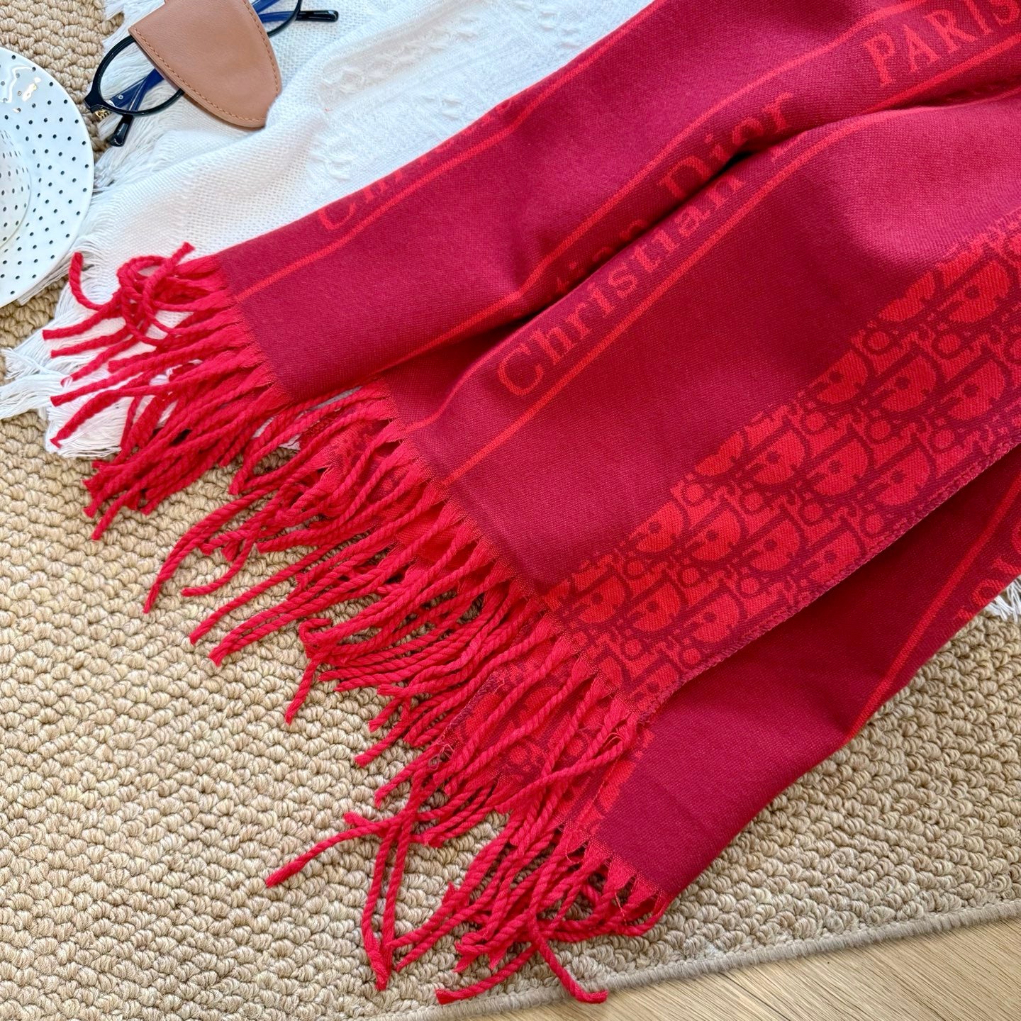 185ZD59WDE Stylish Winter Scarves