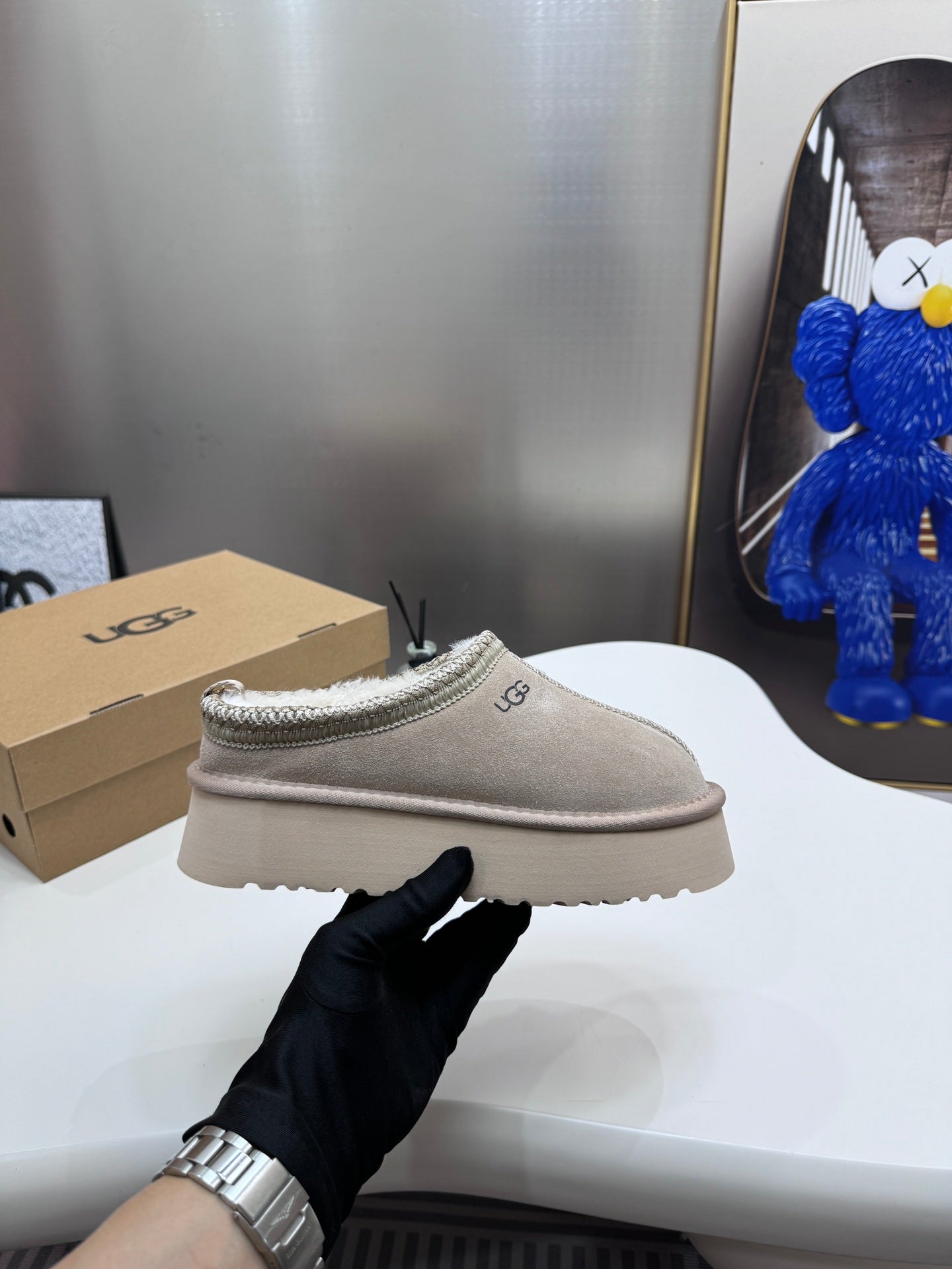 1LU13ZDE Stylish snow boots