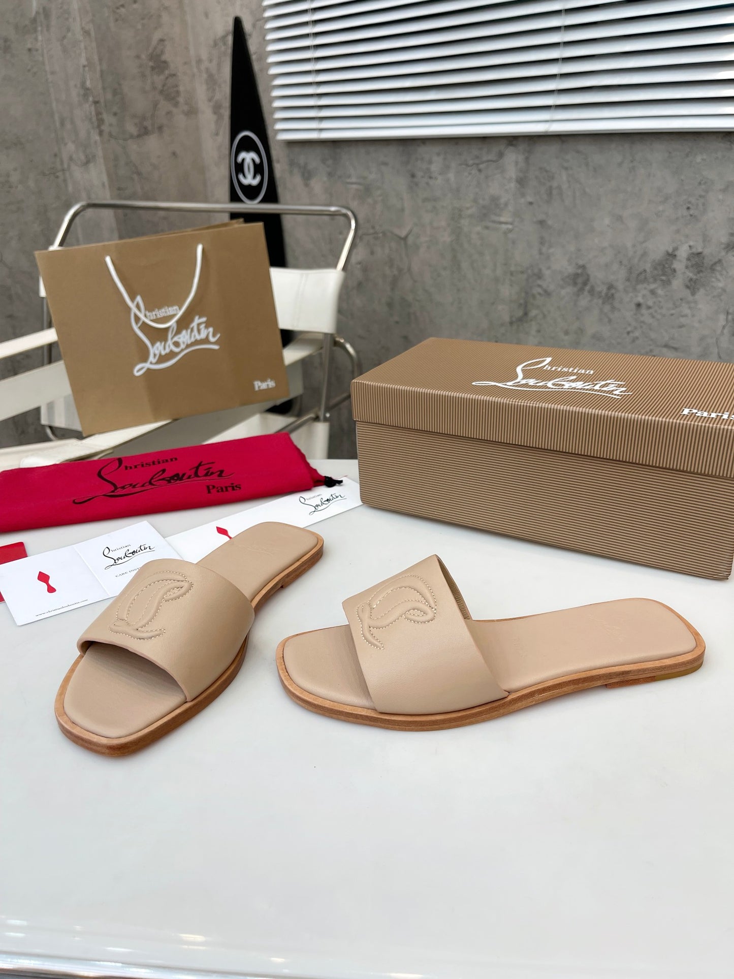 JXA32ZDE Stylish leather Slippers