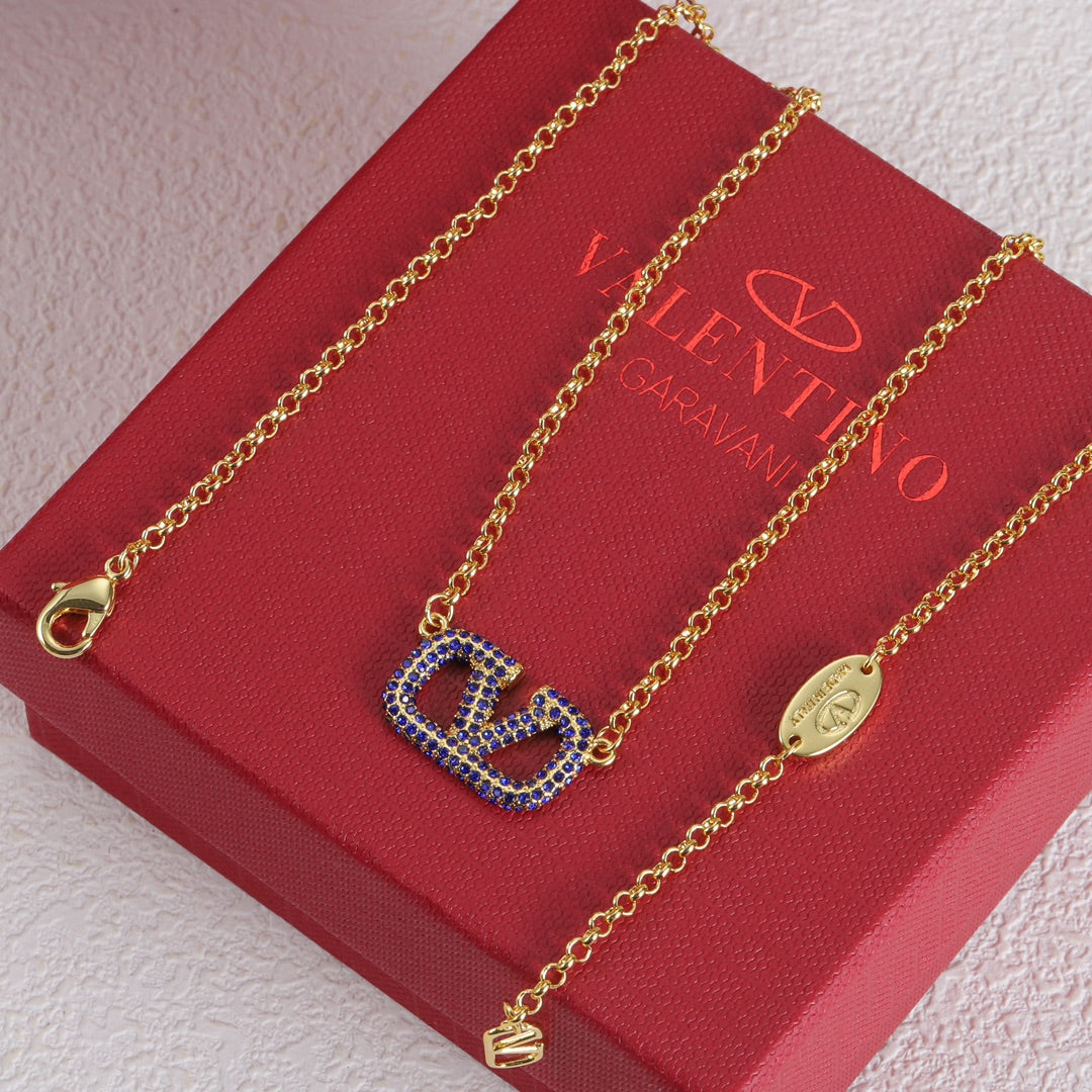 175RVL84XDE Stylish  Necklace . Earrings.Bracelets.