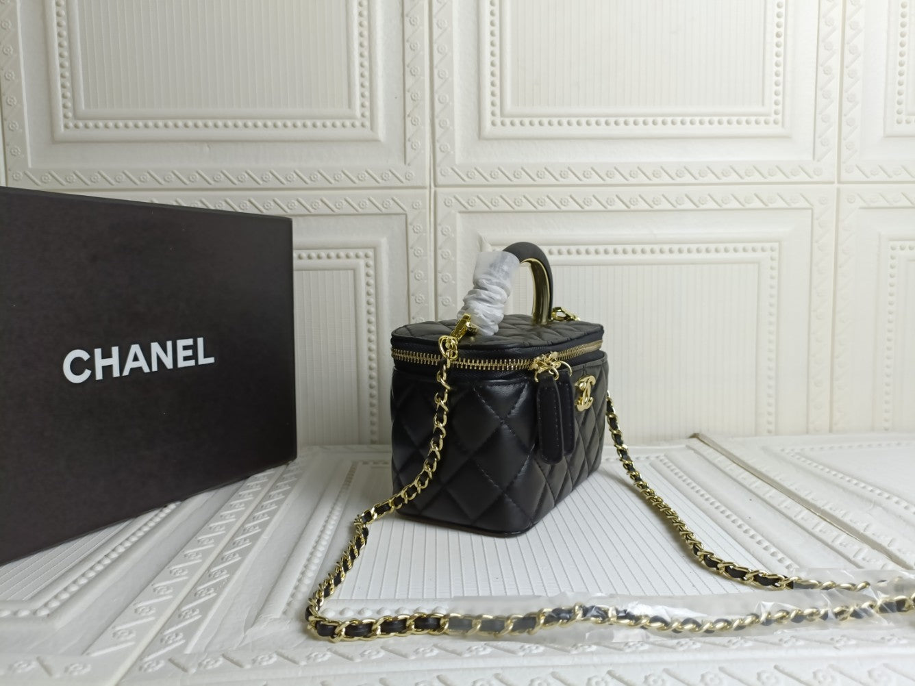 1XC59BDE Stylish leather bag 