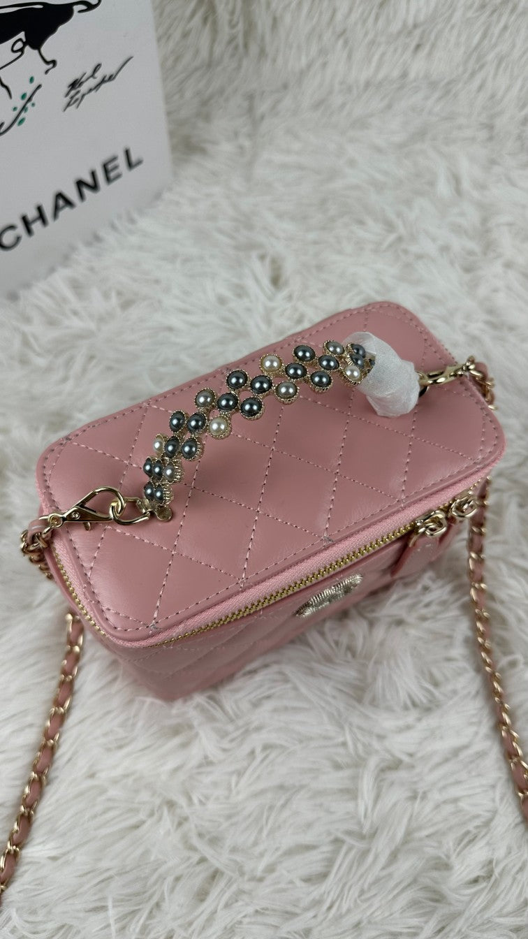 1XC377BDE Stylish leather bag 