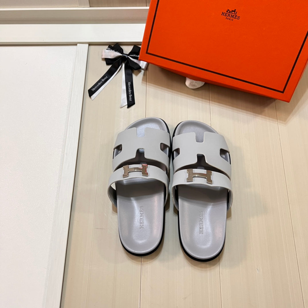 14H206ZDE Stylish Slippers