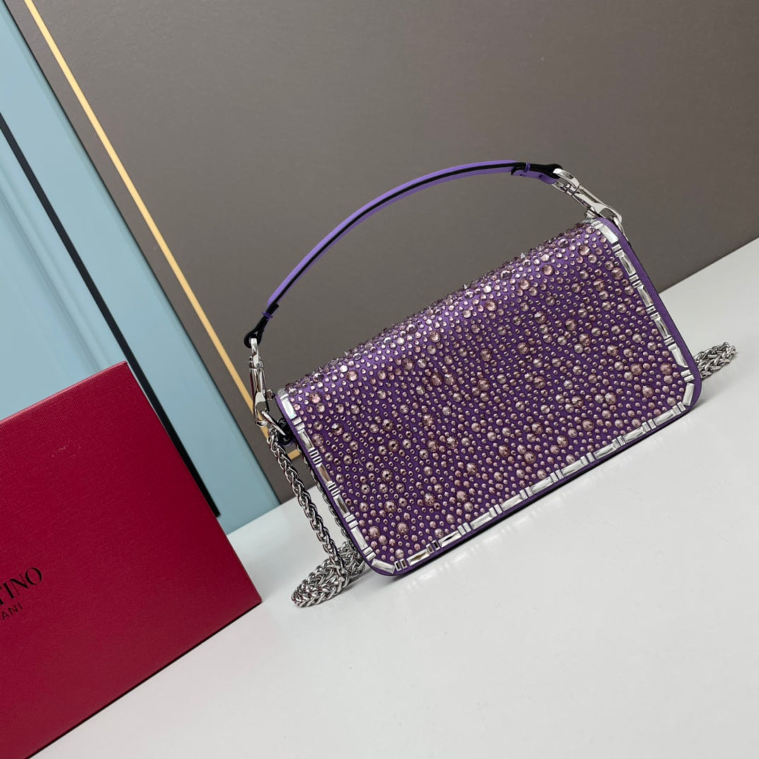 1WVL119BDE Stylish leather bag