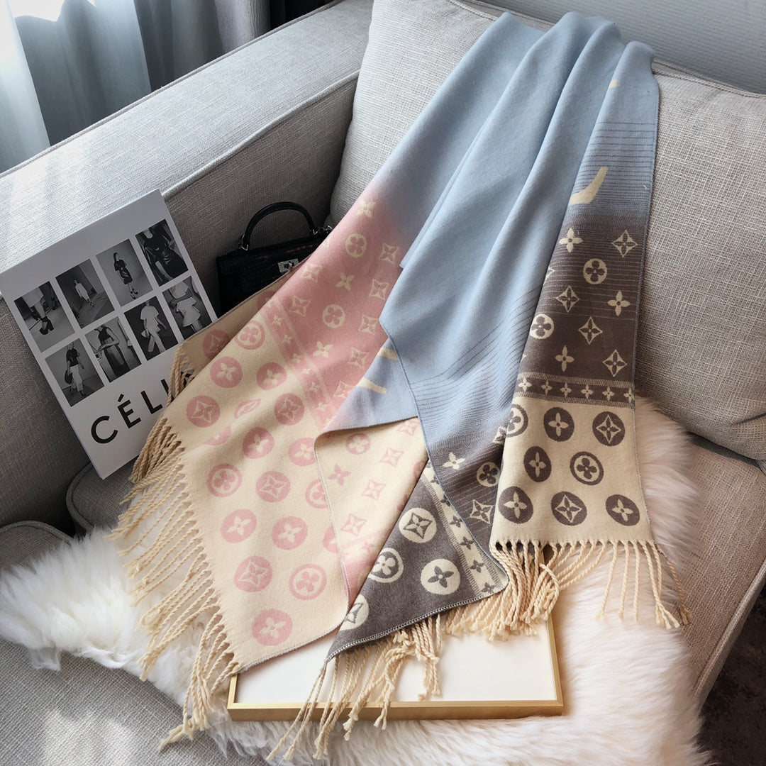 175RE45WDE Stylish Winter Scarves