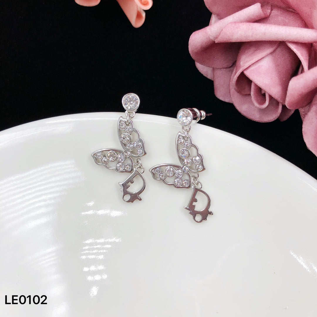 1YD50XDE Stylish  Earrings  Necklaces