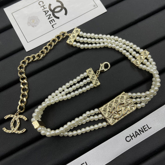 14C925XDE Stylish Necklaces