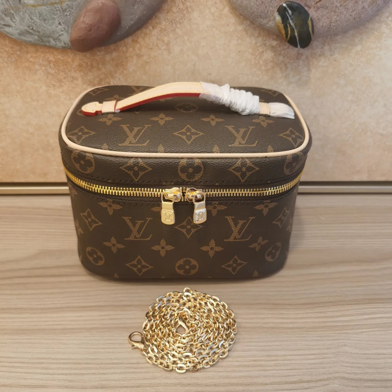 175NE20DE Stylish leather bag