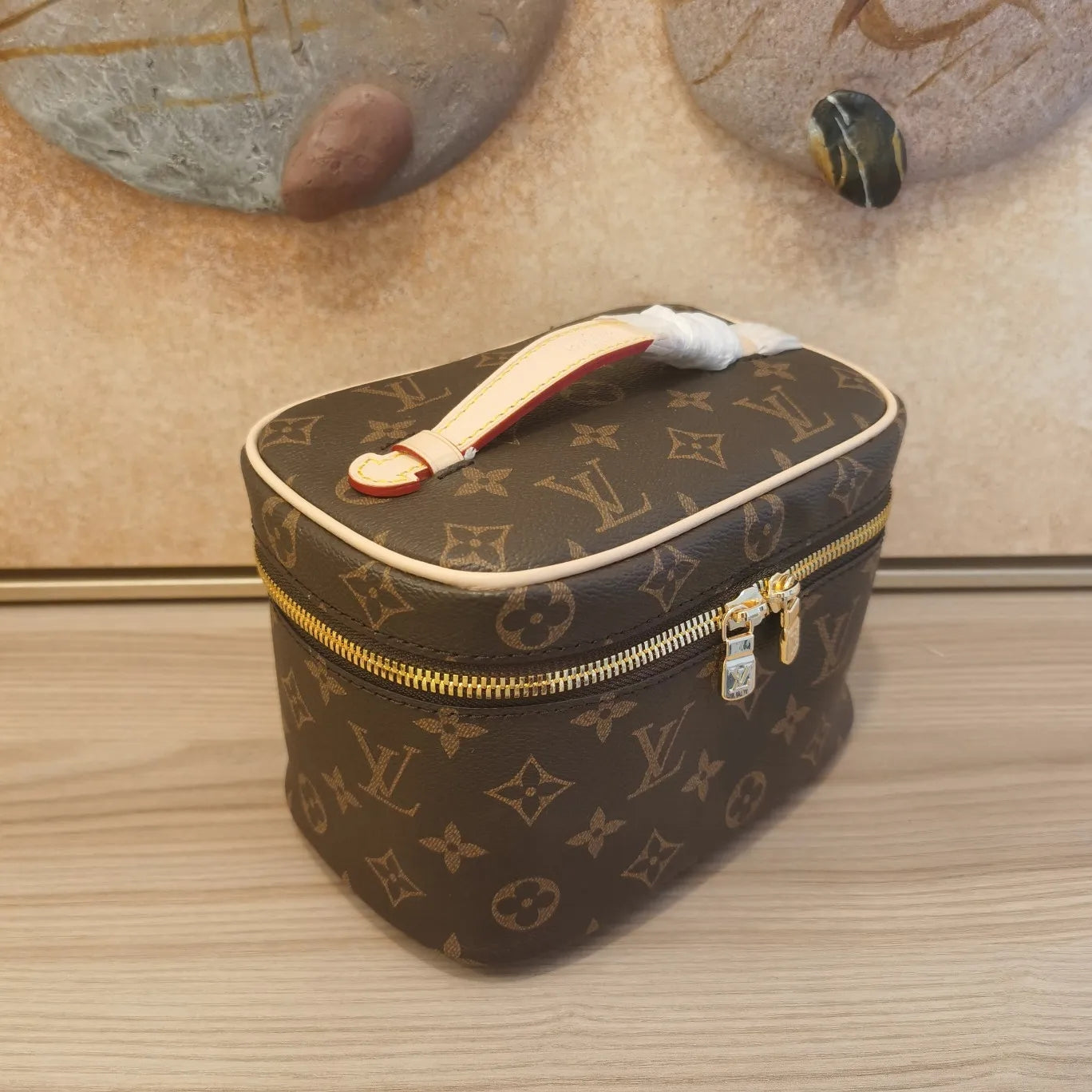 175NE20DE Stylish leather bag
