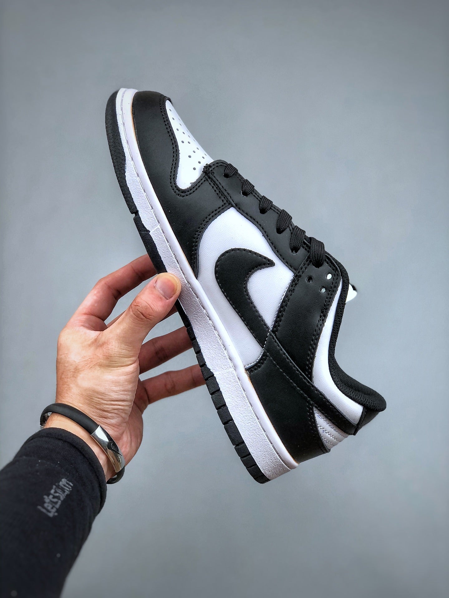 4YN11ZDE Stylish Sneakers (No Box, August-October Big Sale)