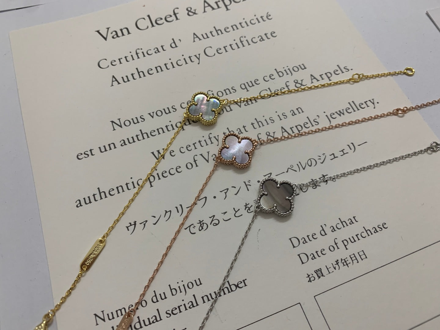 5XVA187KDE Stylish1 flower bracelet