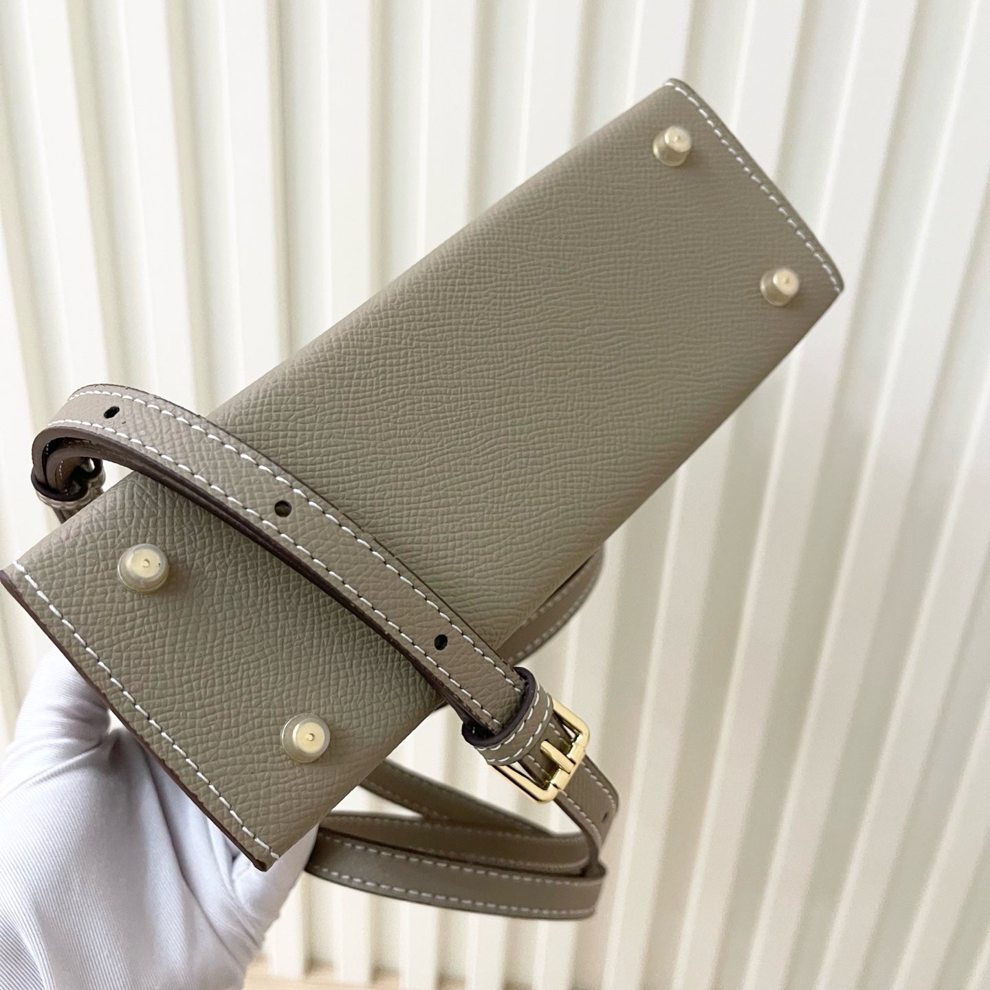 2WH26BDE Stylish leather bag