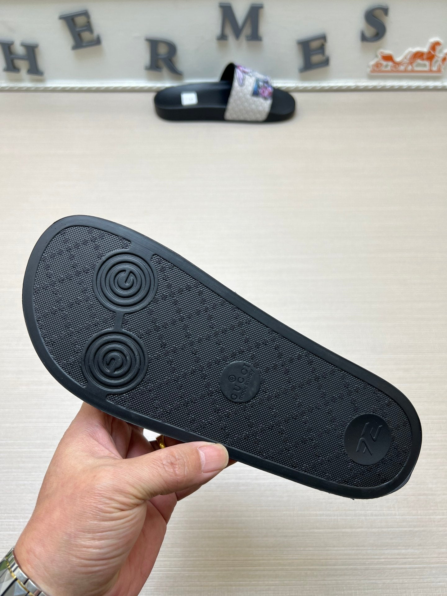 5WB238ZDE Stylish Slippers