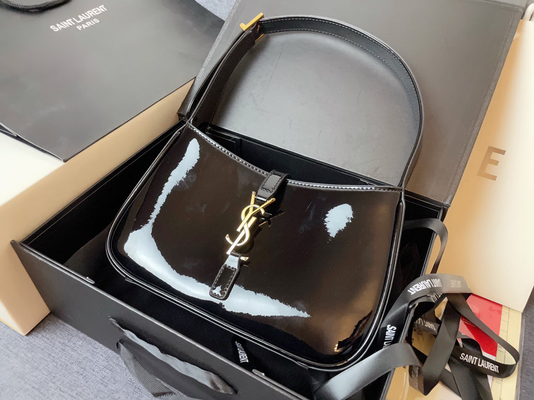 4XSL29BDE Stylish leather bag 