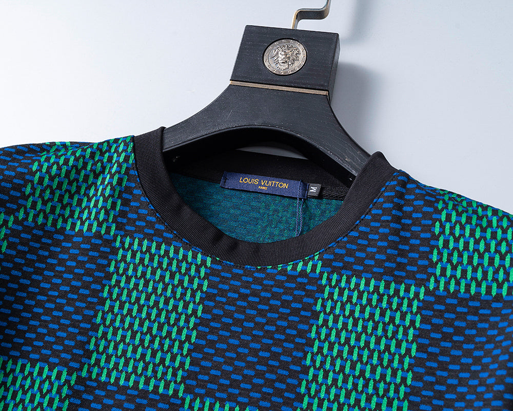 135RE120UDE Stylish shirt and shorts set