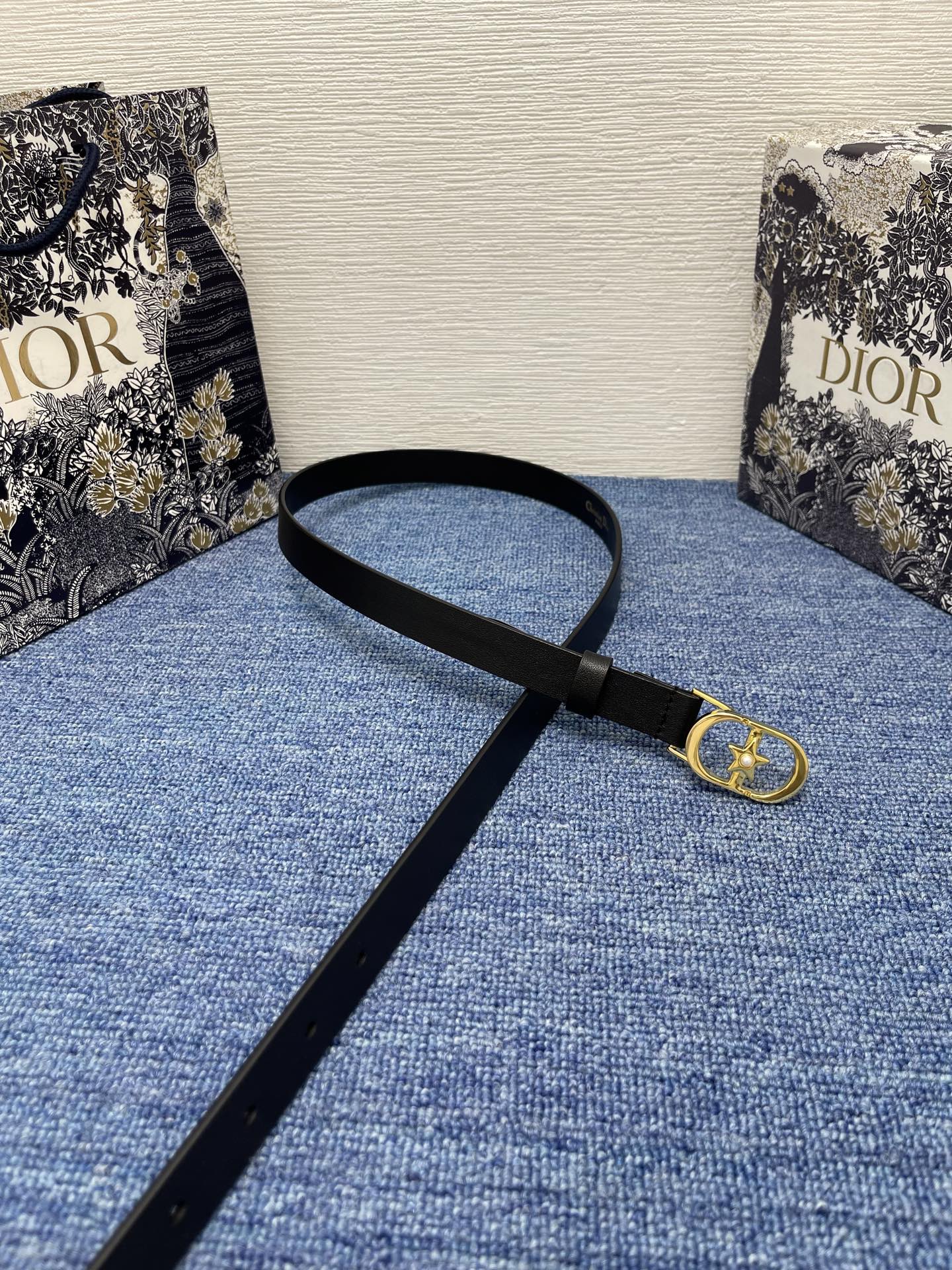 155RD205PDE Stylish  High quality belt With full package