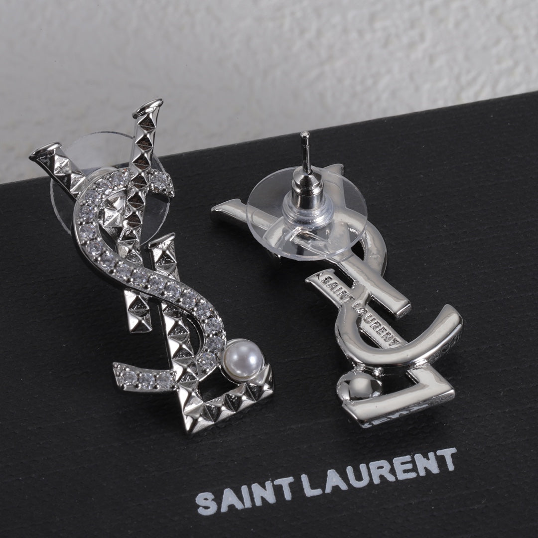 14SL442EDE Stylish Earrings