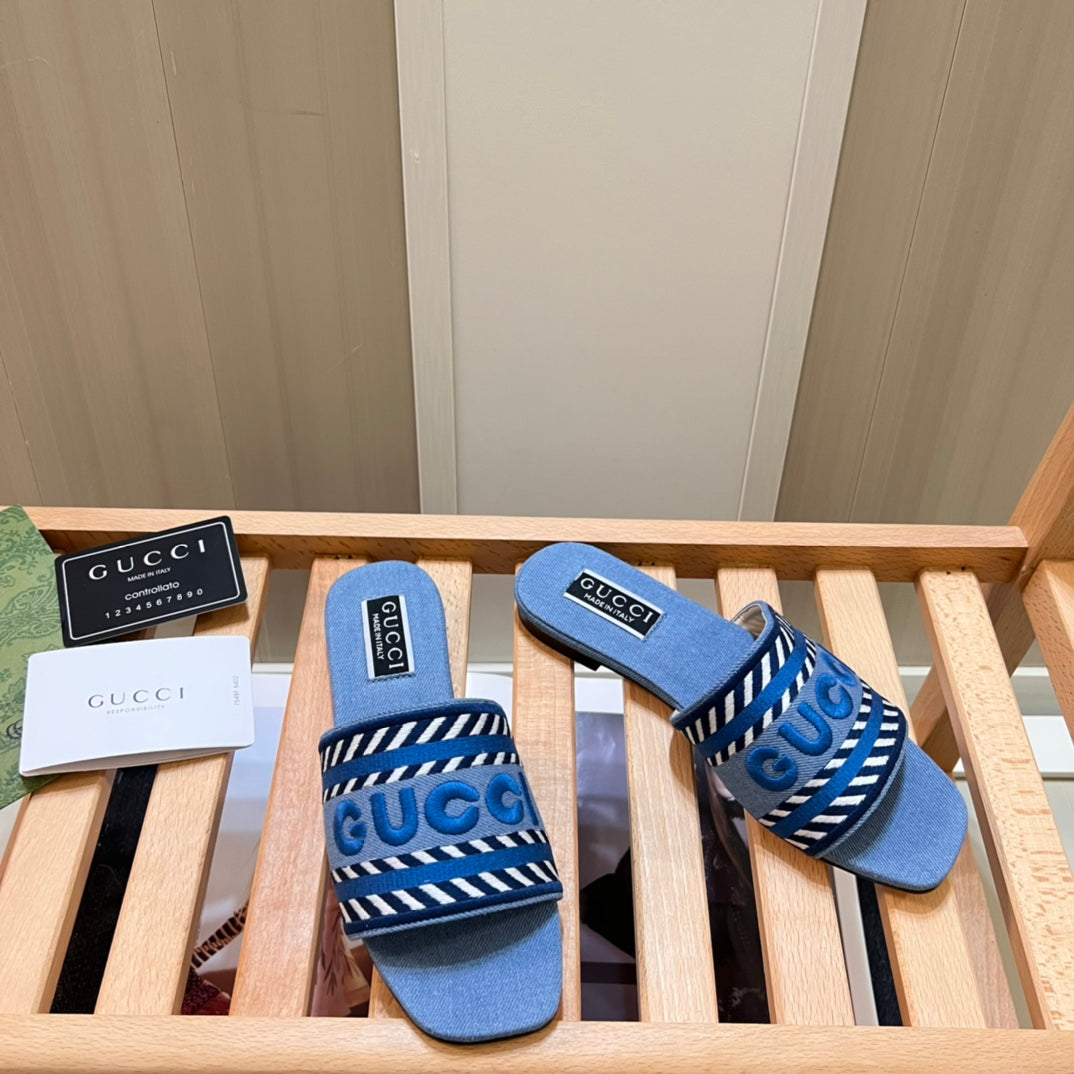 14B6ZDE Stylish Slippers