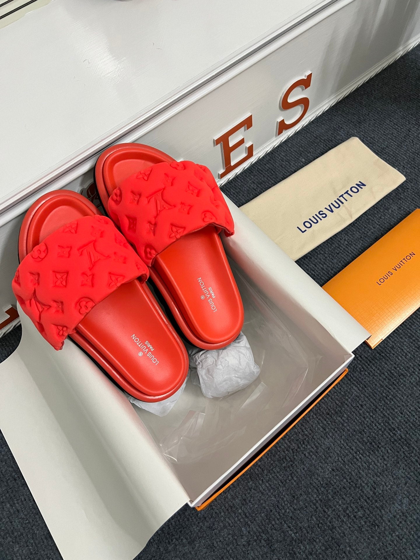 5YE115ZDE Stylish Slippers